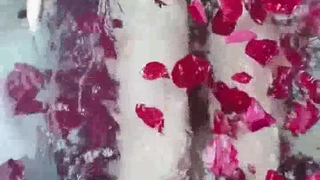 步宾探花约了个高颜值性感黑衣妹子啪啪，脱下内裤摸逼特写口交后入大力抽插猛操
