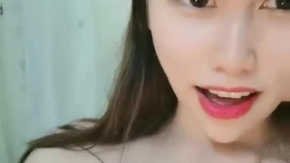 SSIS-295,SSIS-295 轻蔑的中年性骚扰上司与H罩杯巨乳部下出差住同房… 安位薰[中文字幕]
