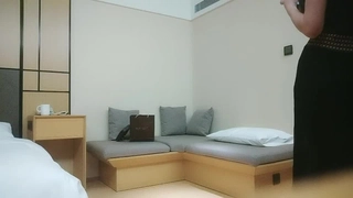 亲子乱AV一区二区三区00后大屁股母狗化身自动榨汁机（听水声）