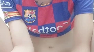素人猥写 二十二人目…乳首弄りが大好きな靴ショップ店員。